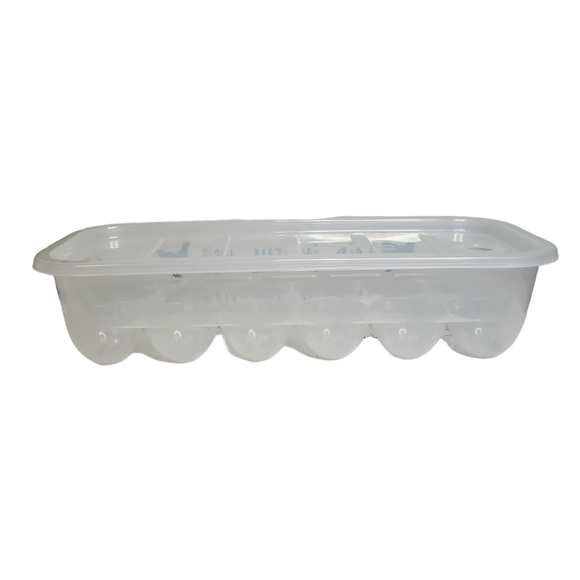 Laid In The USA Twelve Count Plastic Egg Holder Container With Lid - Picture 5 of 6